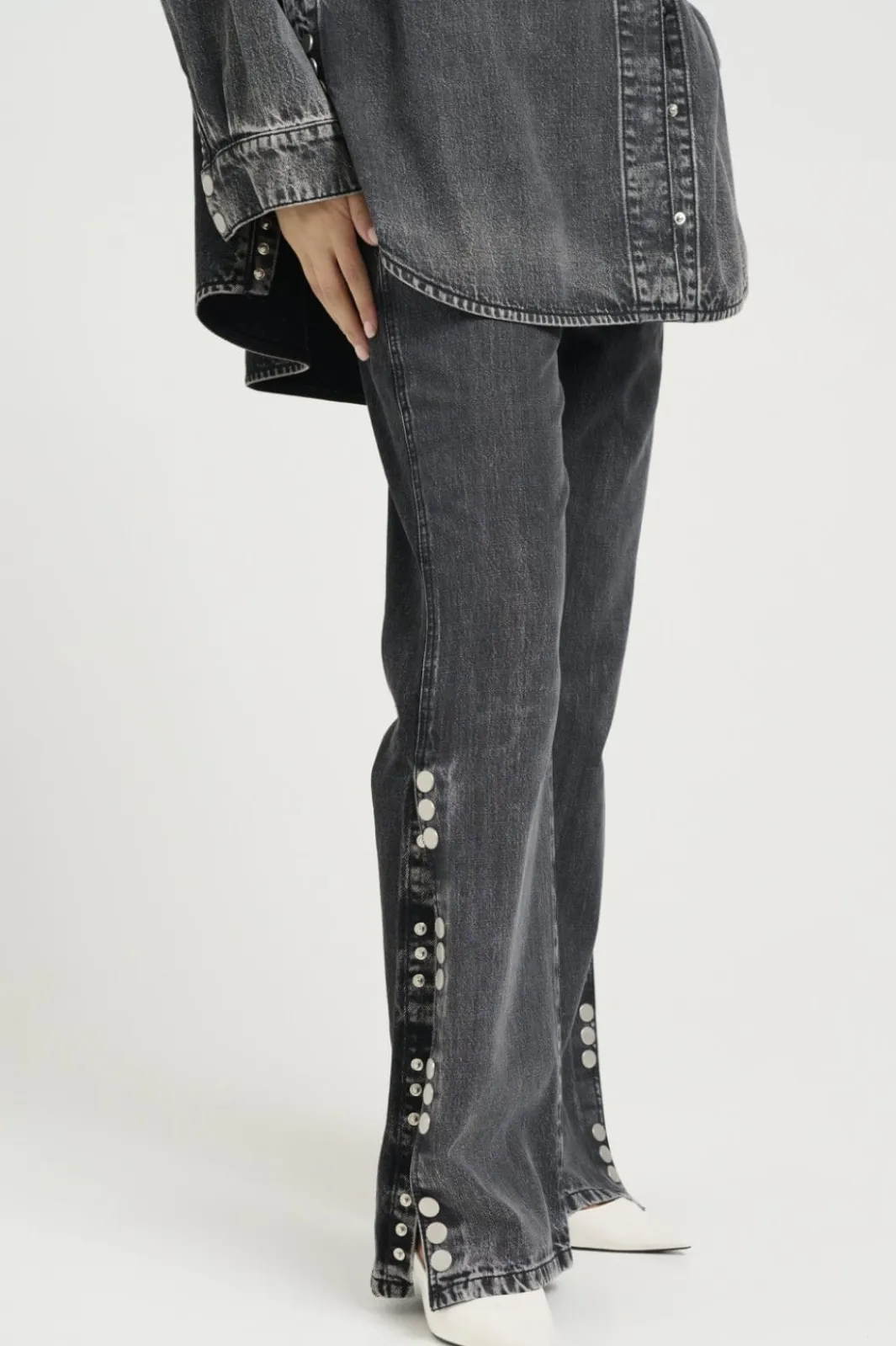 Discount Gestuz Zuvagz Straight Jeans 104987 Dark Grey Washed